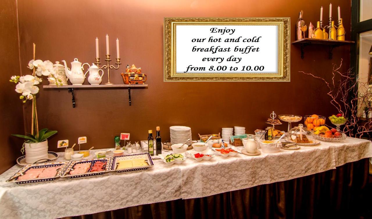 Trubarjev Art Boutique Hotel Lasko Ngoại thất bức ảnh
