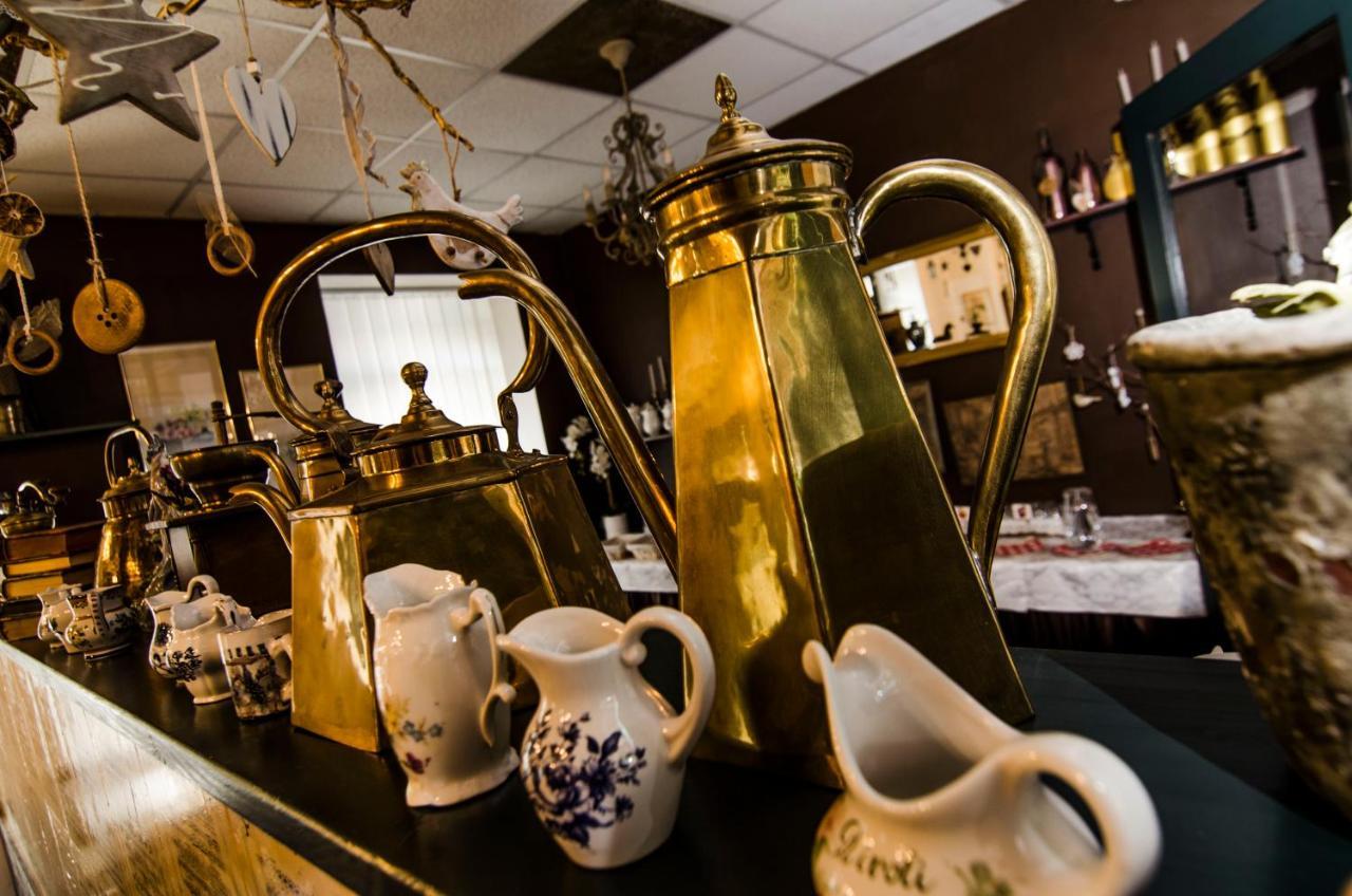 Trubarjev Art Boutique Hotel Lasko Ngoại thất bức ảnh