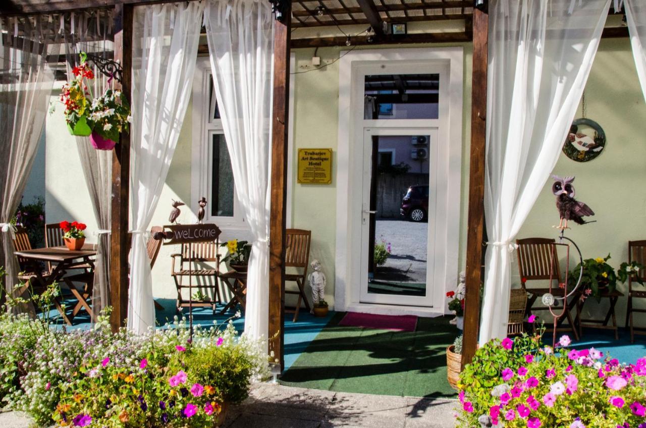 Trubarjev Art Boutique Hotel Lasko Ngoại thất bức ảnh