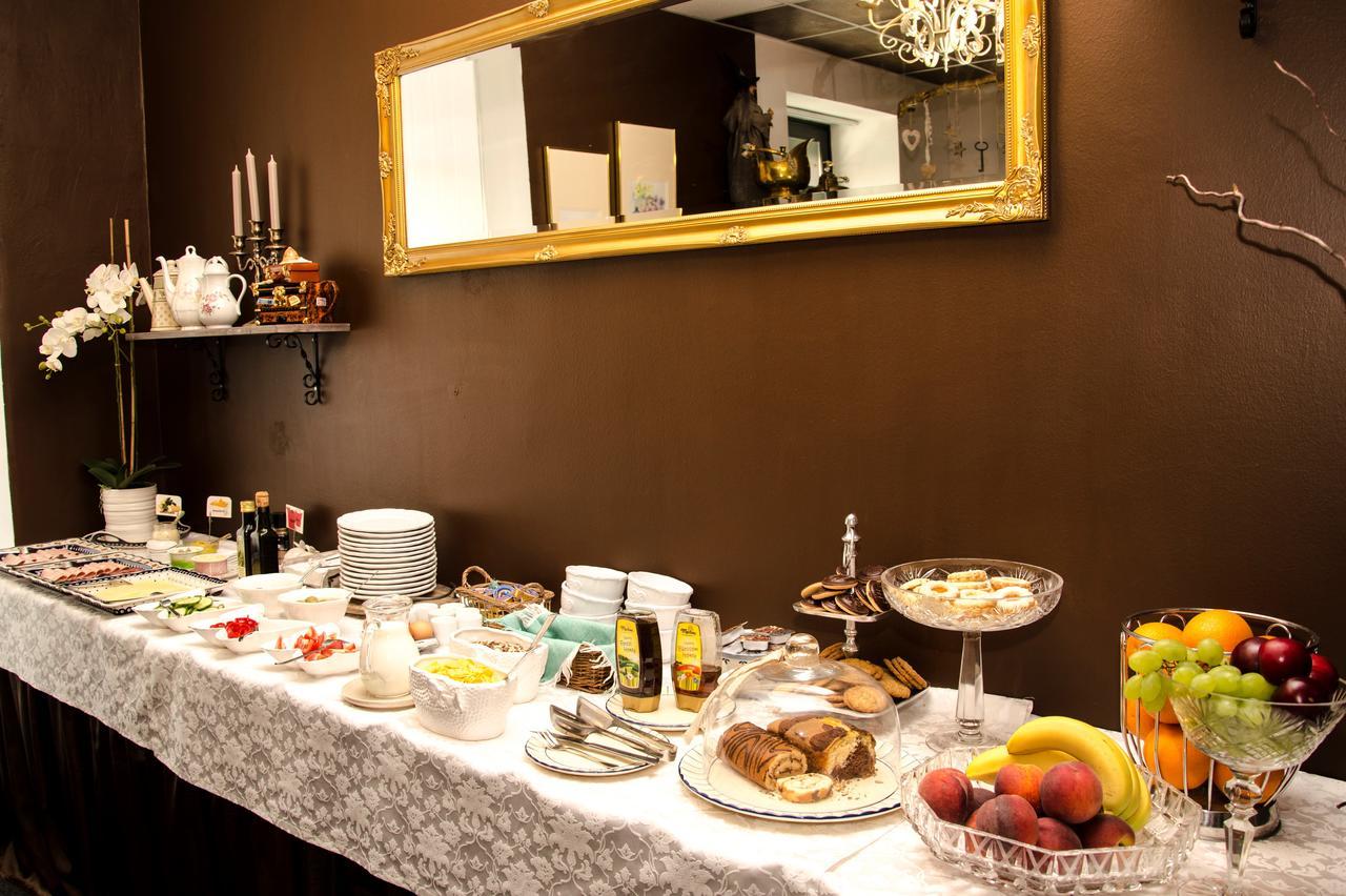 Trubarjev Art Boutique Hotel Lasko Ngoại thất bức ảnh