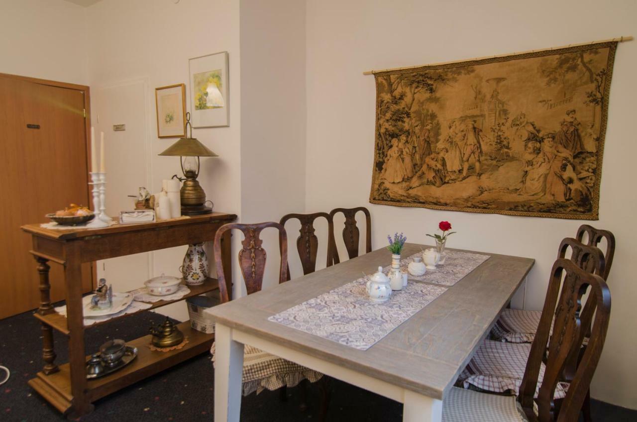 Trubarjev Art Boutique Hotel Lasko Ngoại thất bức ảnh